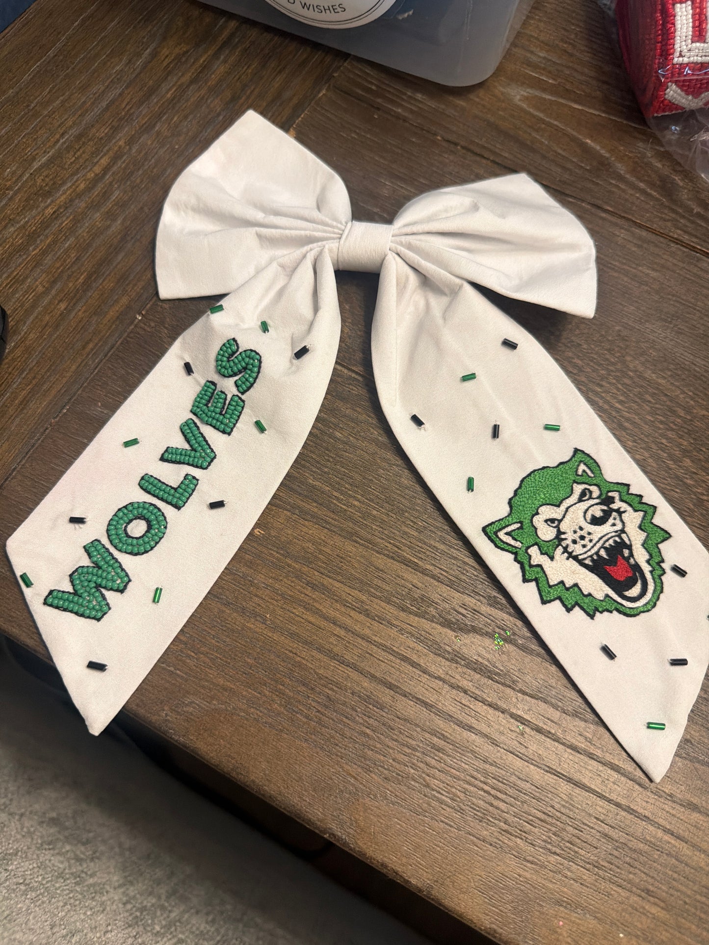 Maurepas Bow