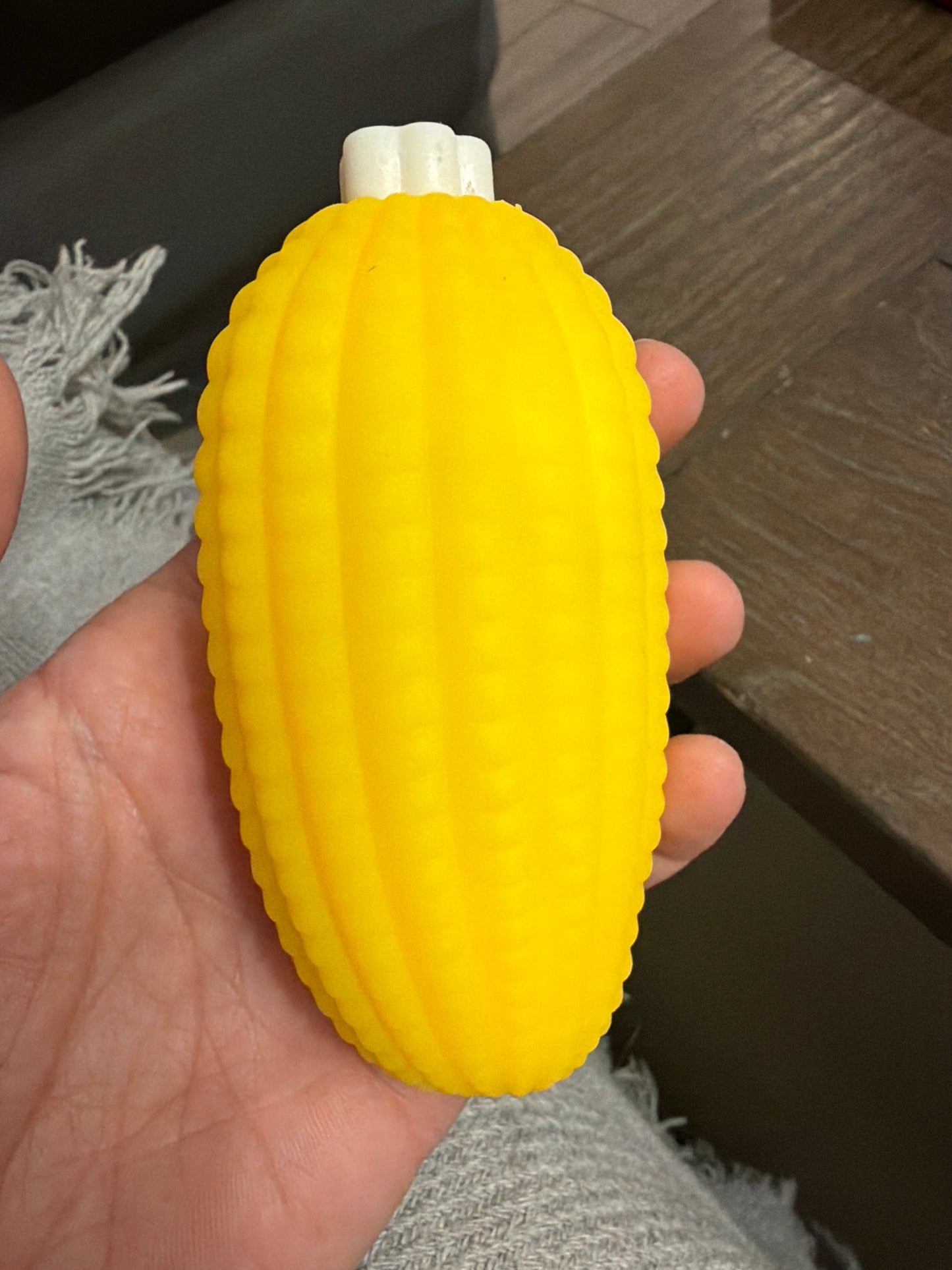 Mini Squeezy Corn