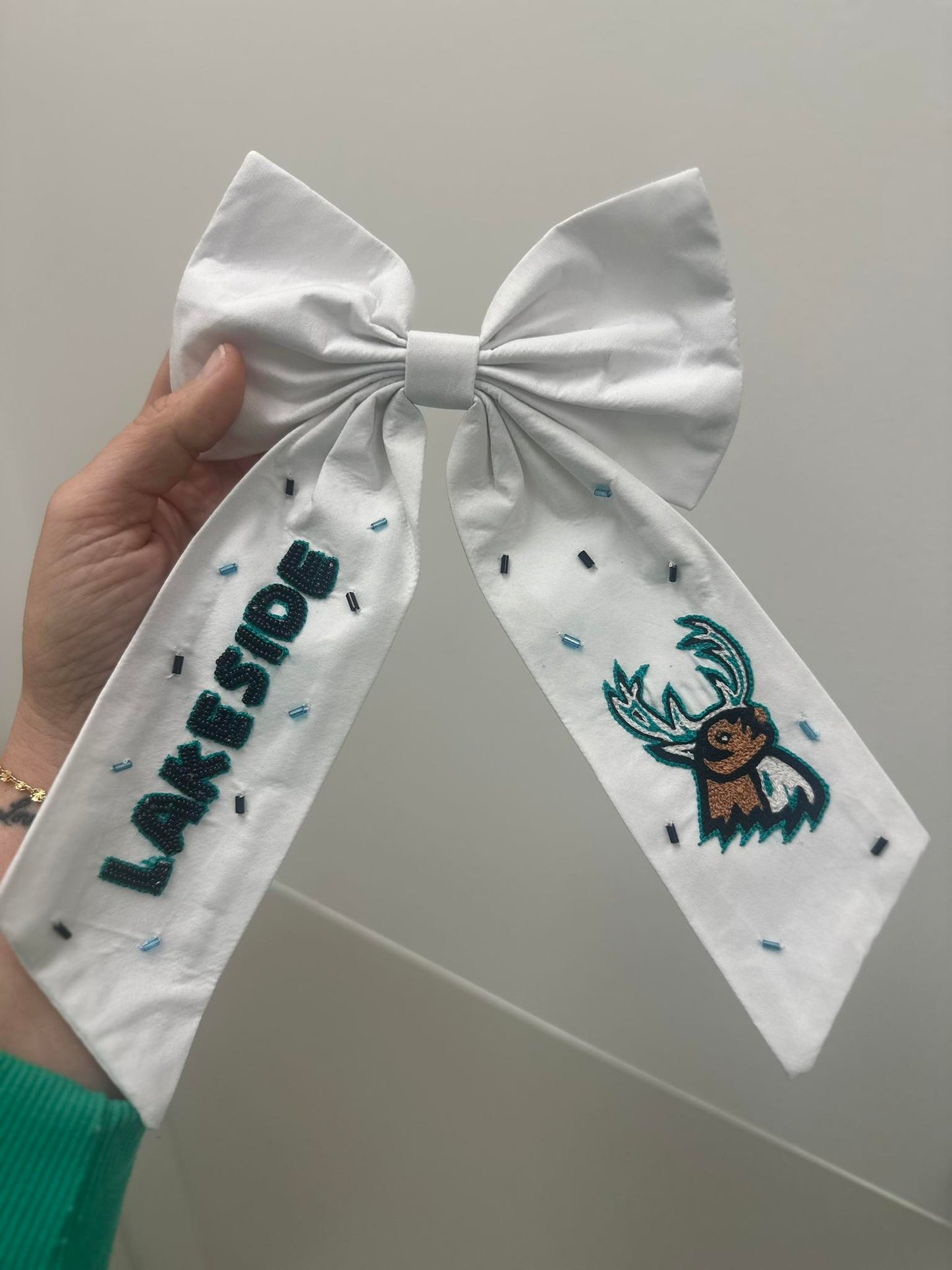 Lakeside Bucks Bow