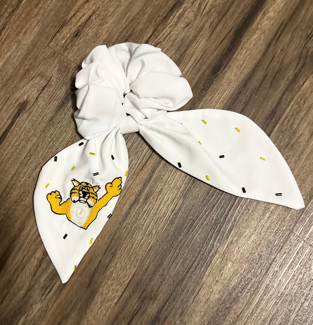 Levi Milton Scrunchie