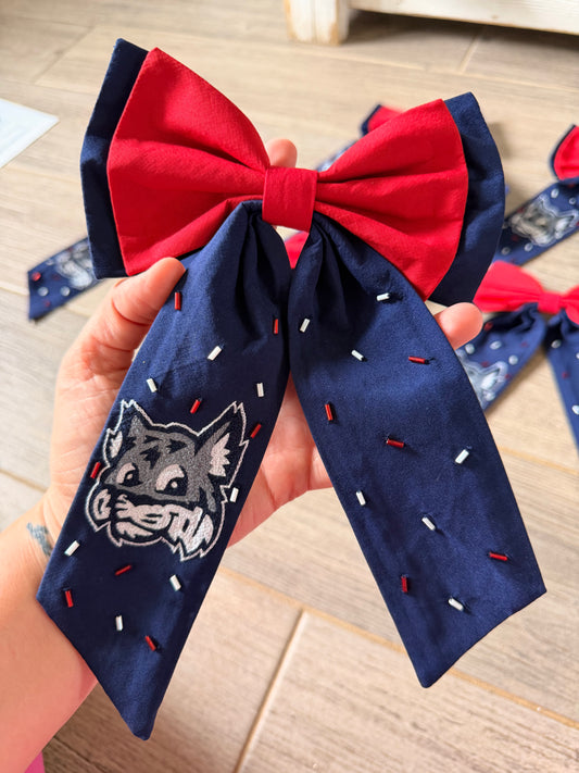St. Amant Primary Cubs Bow